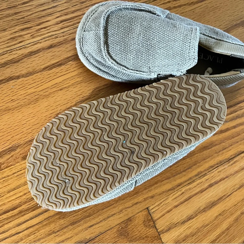 Kids Slip-On Moccasins in Light Gray